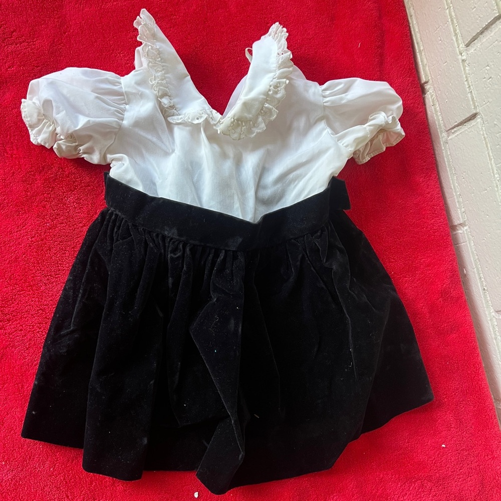Black and White Ruffled Dress 1990s
